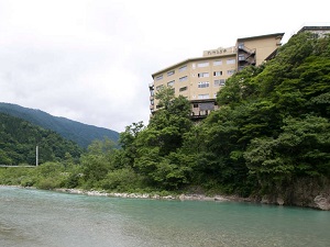 宇奈月温泉　サン柳亭