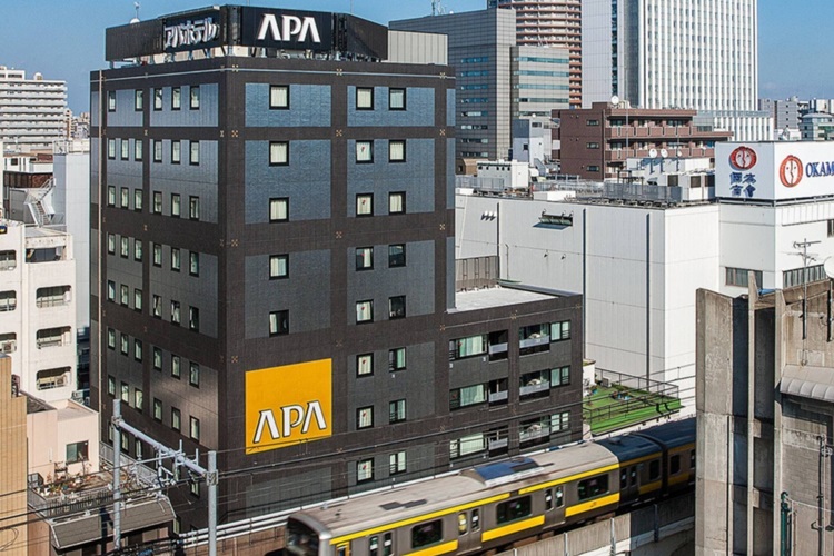 アパホテル＜秋葉原駅前＞の外観